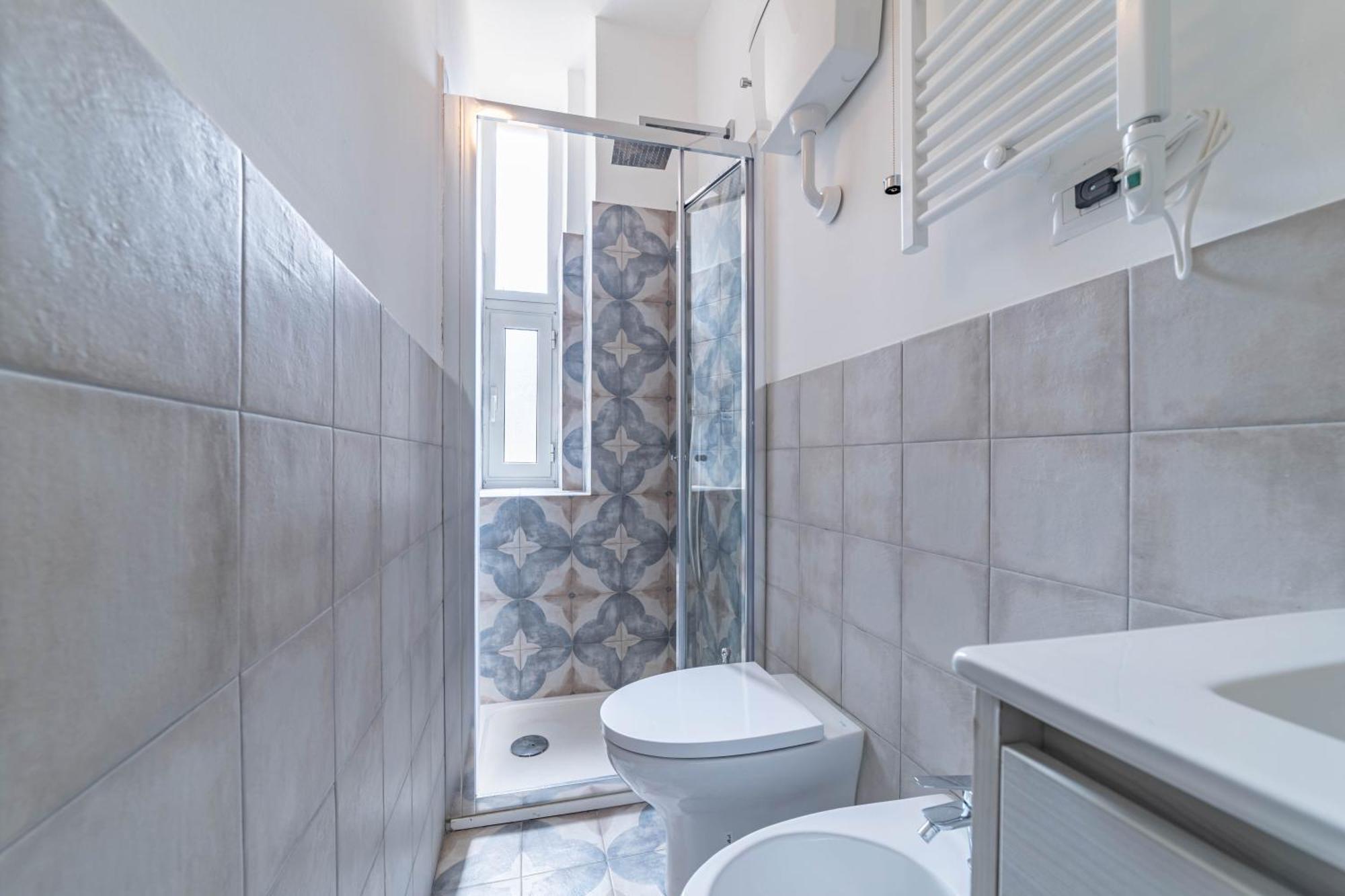 Apartment Completo A Isola - Cinque Minuti Da Porta Garibaldi